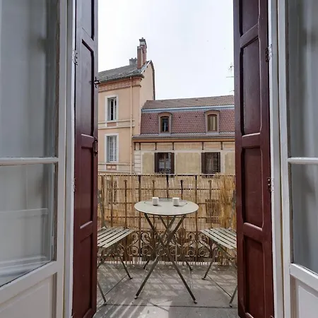 Le Mont Blanc - Charming T1 Ideal For 2 People With Balcony Апартаменти